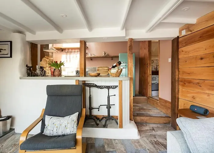 The Olde Piggery, On The Coast, Zennor, St Ives