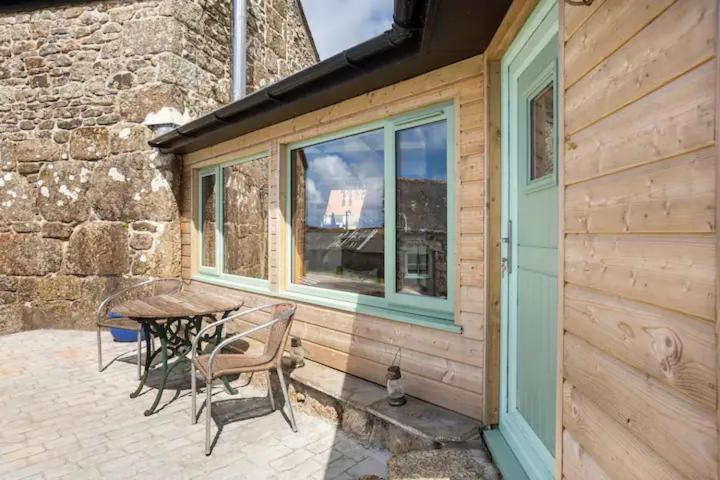 The Olde Piggery, On The Coast, Zennor, St Ives Holiday home